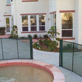 barrière de piscine amovible sécurisé votre piscine protection d'enfants
